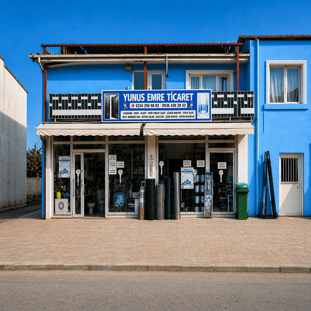 Yunusemre Ticaret mağaza cephesi